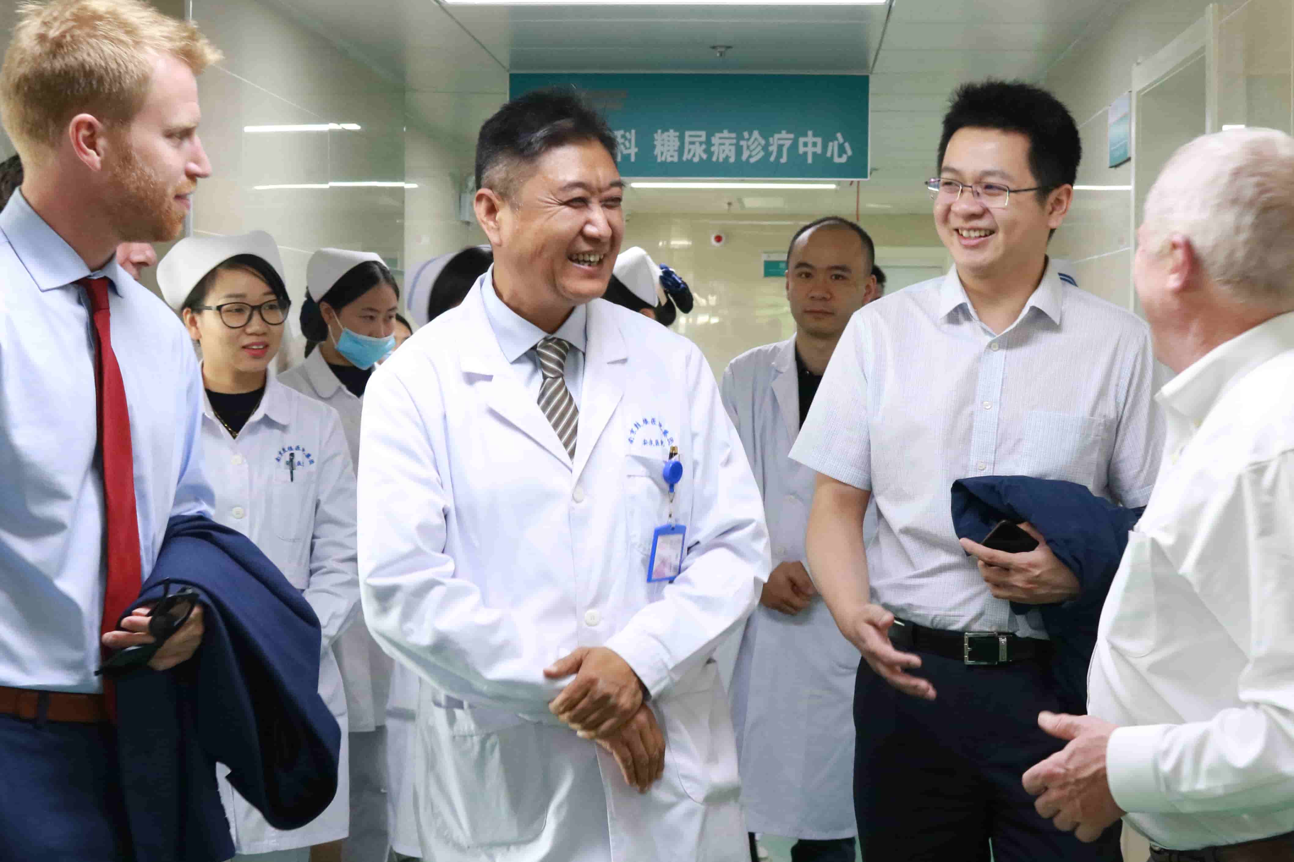 【安慶醫(yī)院】王安工作照 (2).JPG